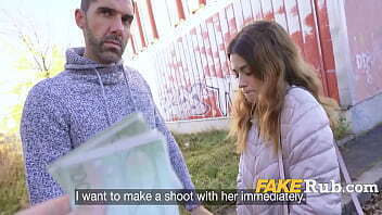 Speak Espanol Show Boobs?