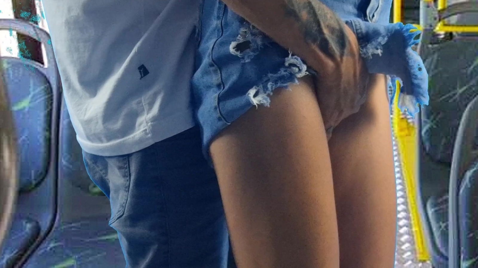 Brunette brazilian teen getting fucked came stranger public