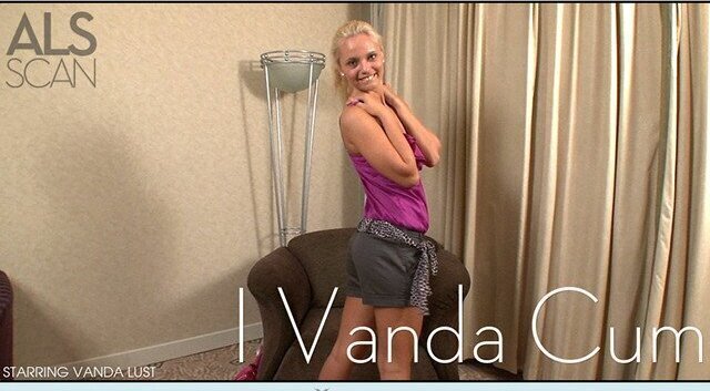 Slim Teen Cutie Vanda Lust Enchants Camera Getting