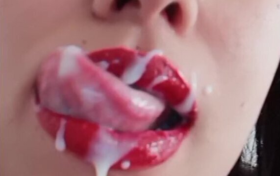 SEXY COLOMBIAN, LOVES MOUTH. MAQUINASPERFECTAS