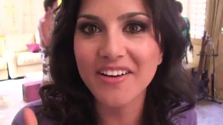 Behind scenes Sunny Slumber Party (2009)