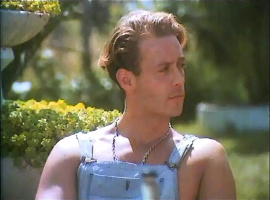 Casa D'Appuntamento Scene