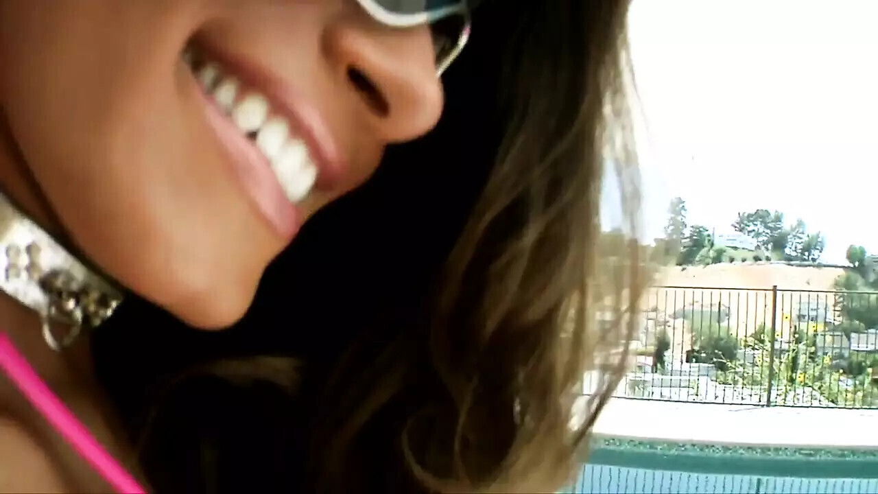 beautiful Madelyn Marie opens holes David