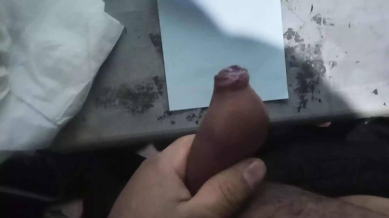 Delicious cumshot table