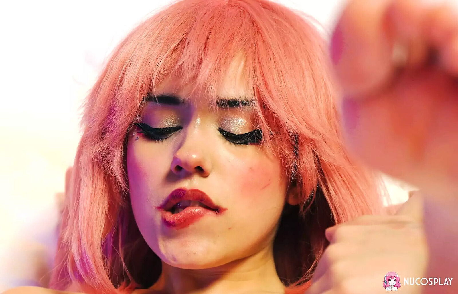 Cute sexy busty chick Rihanna Black uses dildo pussy.