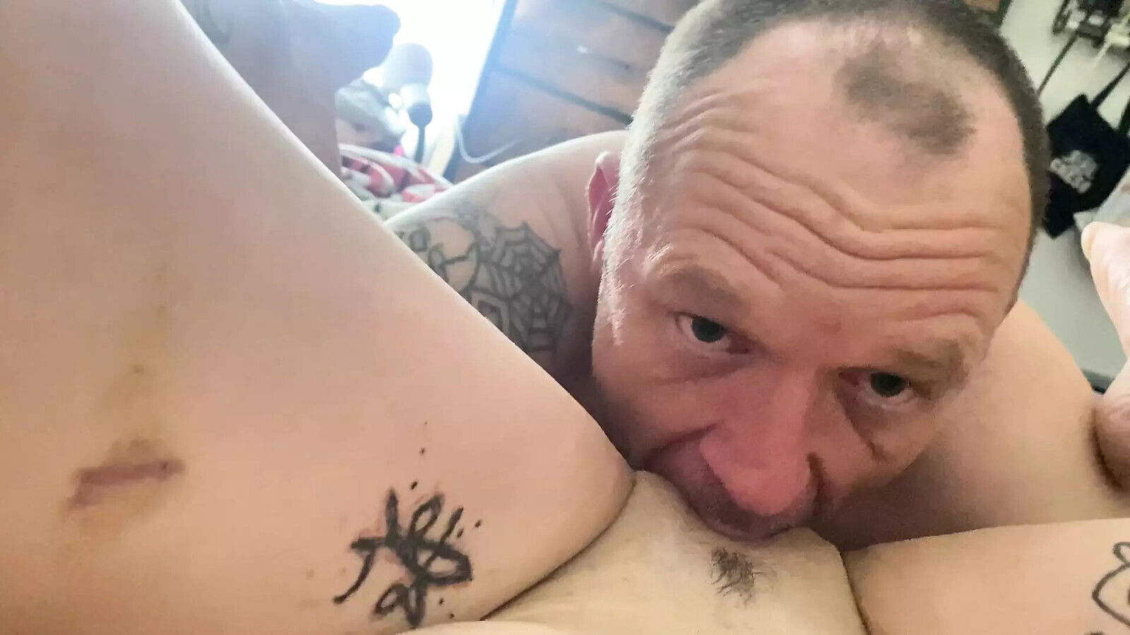 Master demands have tight pussy tongue!