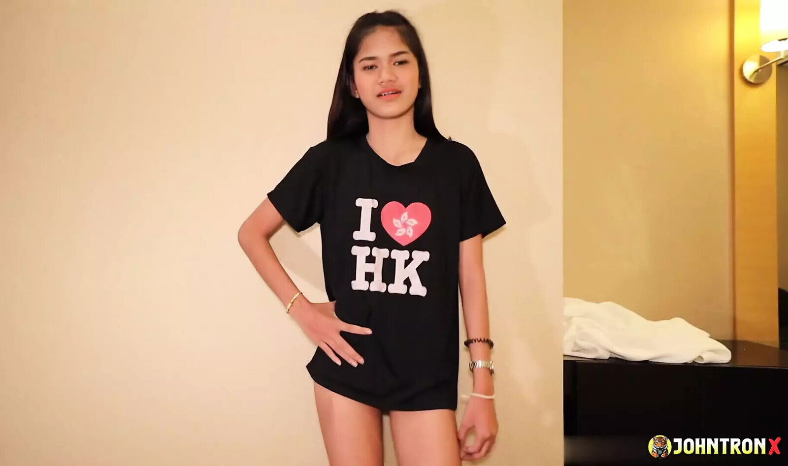 JohnTronX- young skinny Teen gives pussy tourist