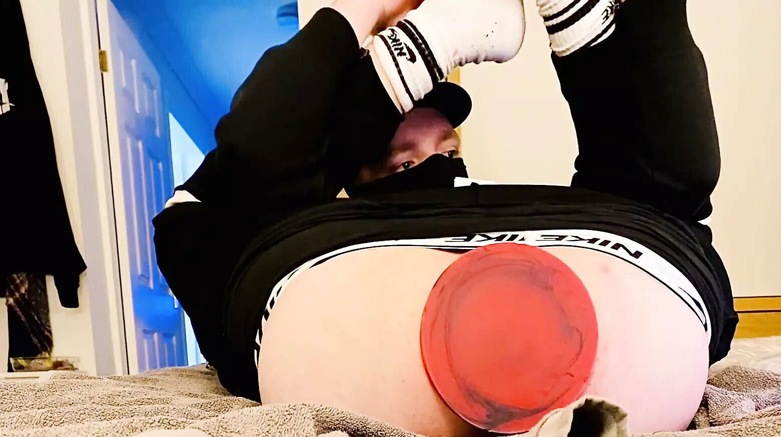 British roadman takes butt plug