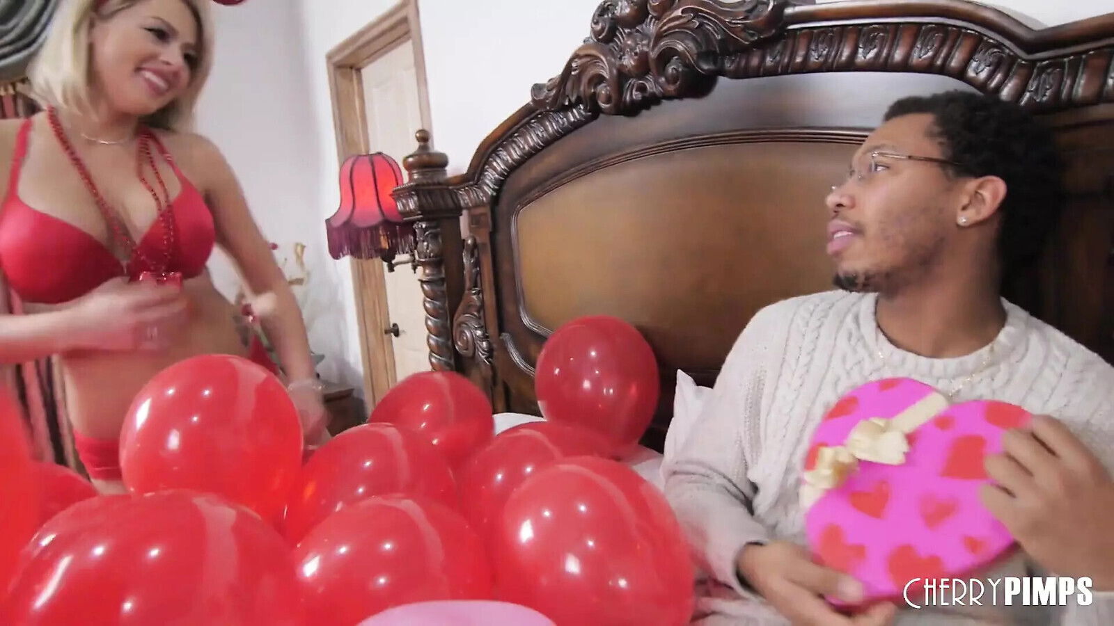 Blonde Zoey Gives Ricky Valentine's Surprise!