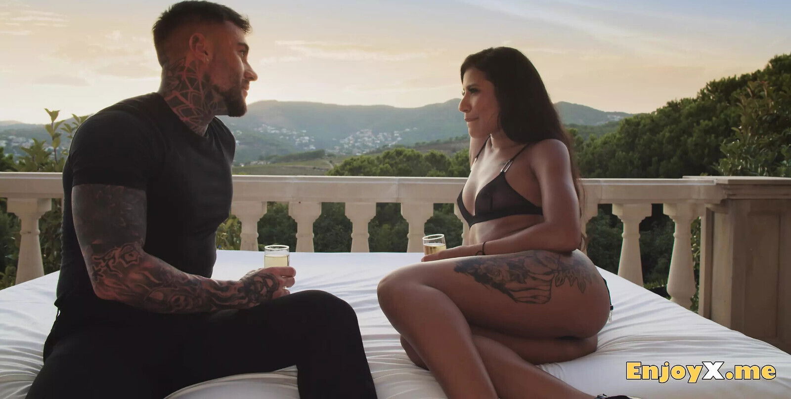 Andrea Retali, a insatiable Spanish stunner with black hair, intensively banged in the excellent outdoors. XXX!