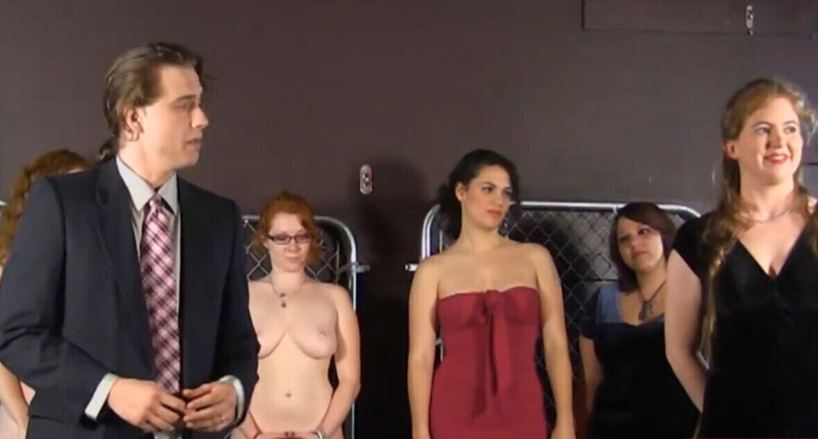 naked losers from Round winners thrilling game Strip Beer Pong