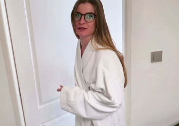 Stepmom Melissa Annaliya Cheats Husband with Stepson Hotel Room Deep Throat Cumshot