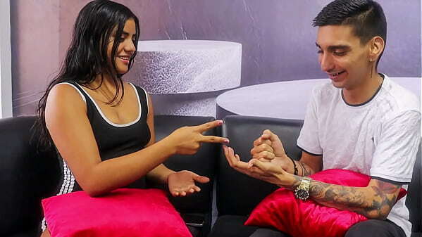 Piedra, Papel Tijera_ Juegos entre Mejores Amigos NatalyGirl