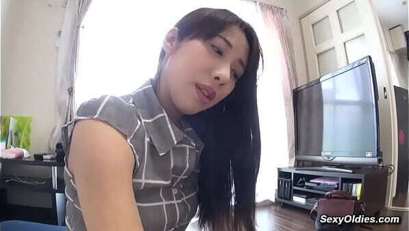 Small Asian MILF fucked