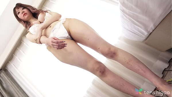 Brunette Japanese Tumugi Nakahara amateur teen.