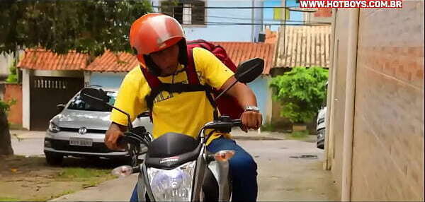 Mamando piroc&atilde_o entregador