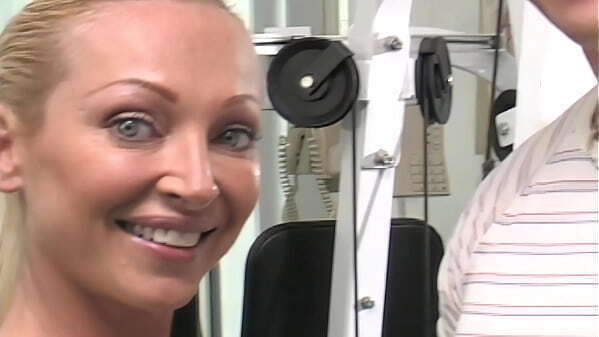 Nomi French Girl Begs Jizz