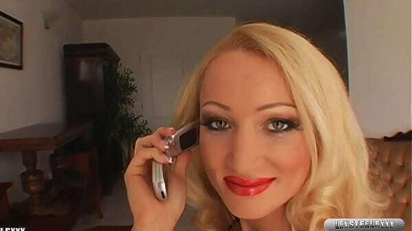 Face &amp_ Mouth! Diana Doll Rides Lexington Steele'_s