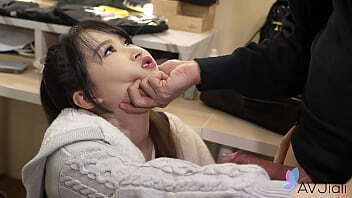 Chinese sexy teen Minnie hard sucking fucking uniform.