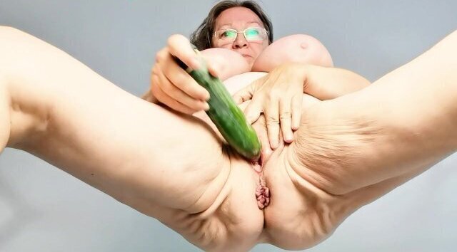 Horny granny masturbate cucumber