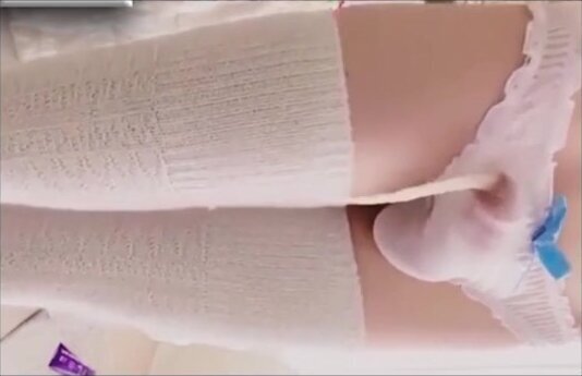 فمبوی حشری اسکینی ابتو میاره skinny femboy cute