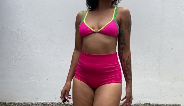 safada exibindo PÚBLICO Guiando Punheta ganhar leitinho dentro