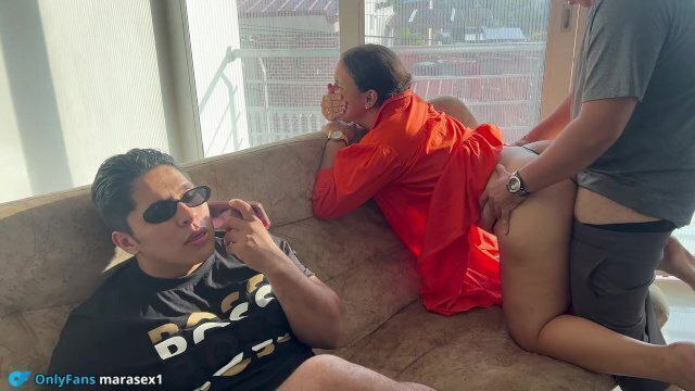 FUCK DAUGHTER BLIND NEXT HIM, SEMEN FALLS THOUGHT CREAM