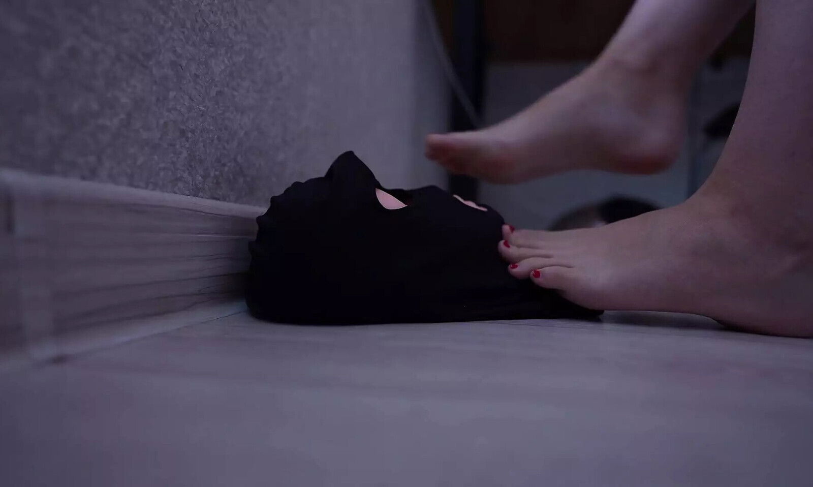 Humiliating with perfect bare feet