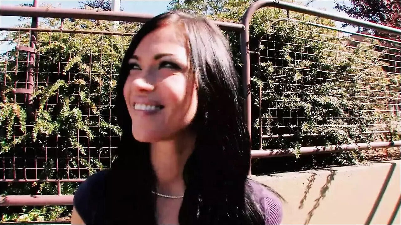 Amateur Street Whore Alyssa Reece Gets