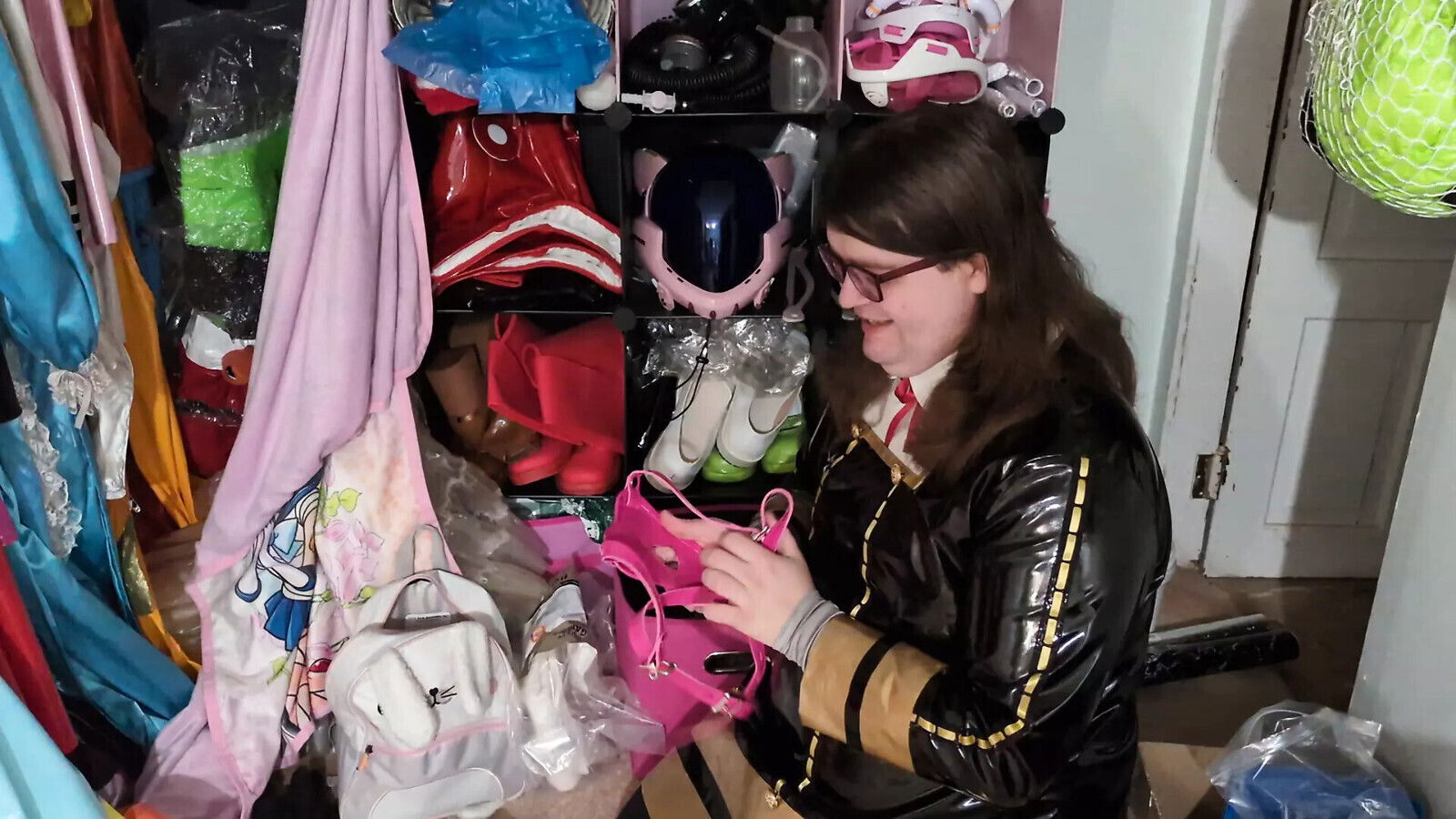 Wardrobe Part Lewd Things