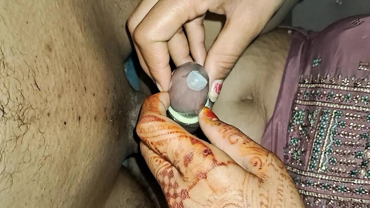 Indian sunita sunni bhabhi fucking hard hair remove time