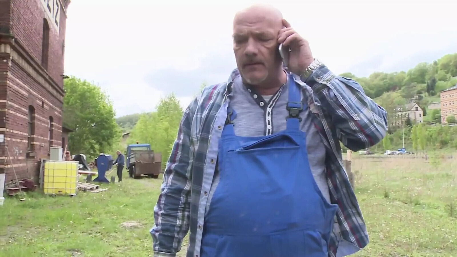 German slut Threesome