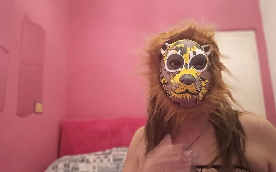 Veronica Rossi Official Your Dirty Lioness