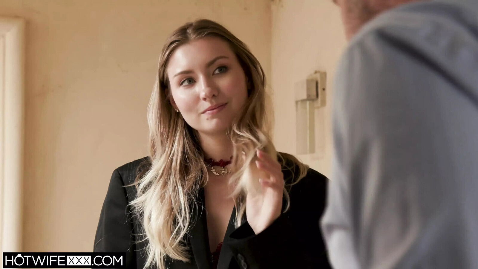 Emma Sirus Chooses Wisely Around Office