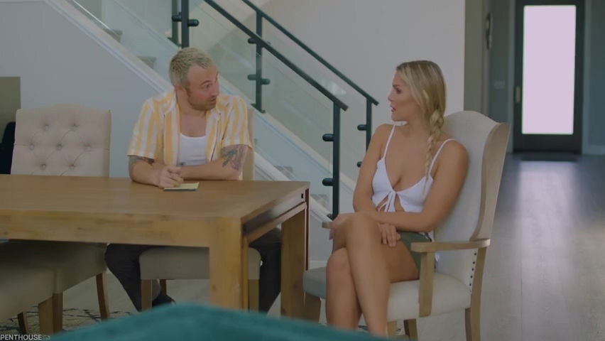 Savvy Suxx Horny Babysitter