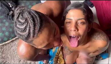 Festinha transando pelo Nego Catra