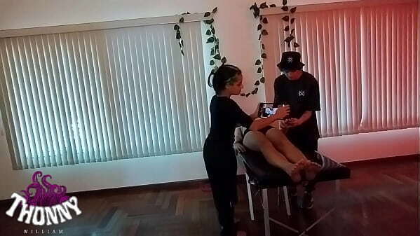 MASSAGISTA PODOLATRA. PART2. produ&ccedil_&otilde_es Lady Milf