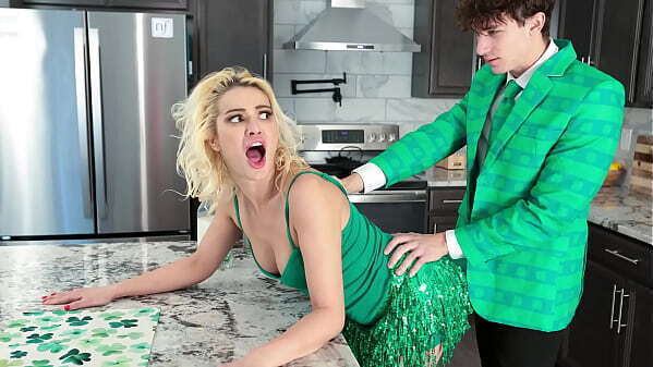 Milkshake Cumshot: Cherry&rsquo_s Holes Drilled Stepson