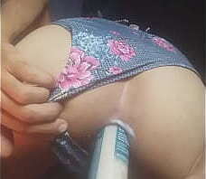 K&aacute_tia cdzinha goza brinquedo