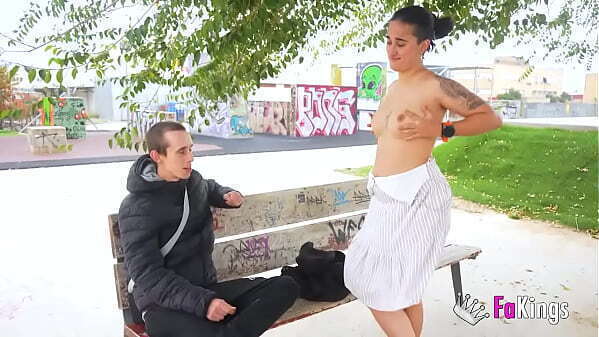 TEEN Sofia Jimenez wants meet fashion Damian Tulaman