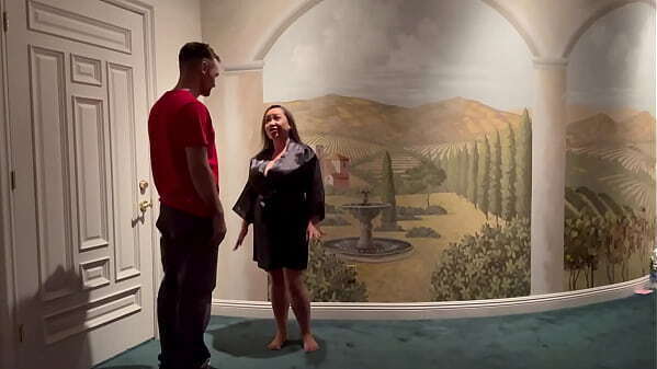 Beautiful Asian Milf Hotwife with Natural Boobs Gets Surprised with Bareback During Tantric Massage