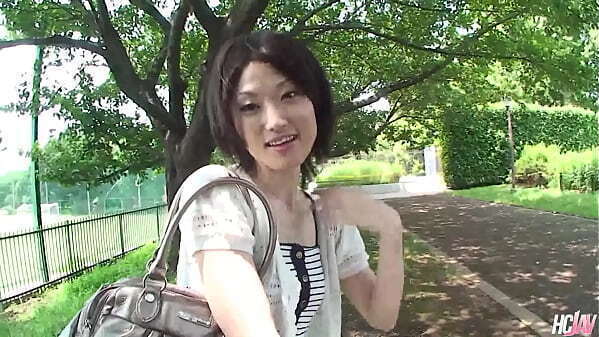 Chick Mizuki Makes Fill Pussy with