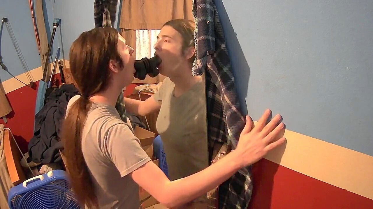 Could, doofy, encaged