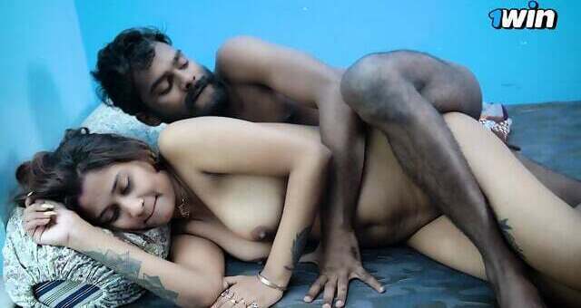 Romantic Couple Wants Fuck Morning