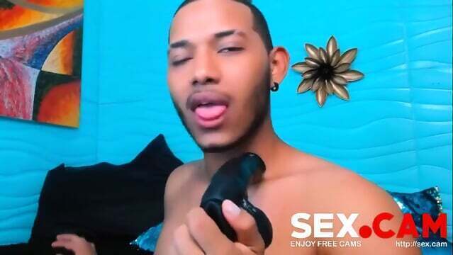 Young Black Makes Deep Throat With Black Dildo Then Puts Good Fuck