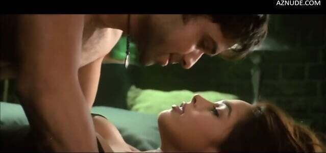 Mallika Sherawat Kissing Scenes MrSkinIndia Filmy Fantasy Nude Bollywood