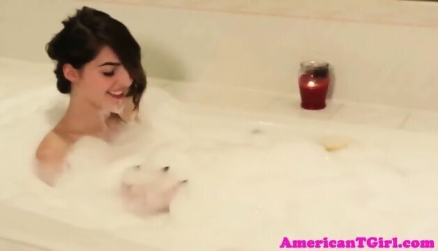 Solo transbabe washes body pisses bath