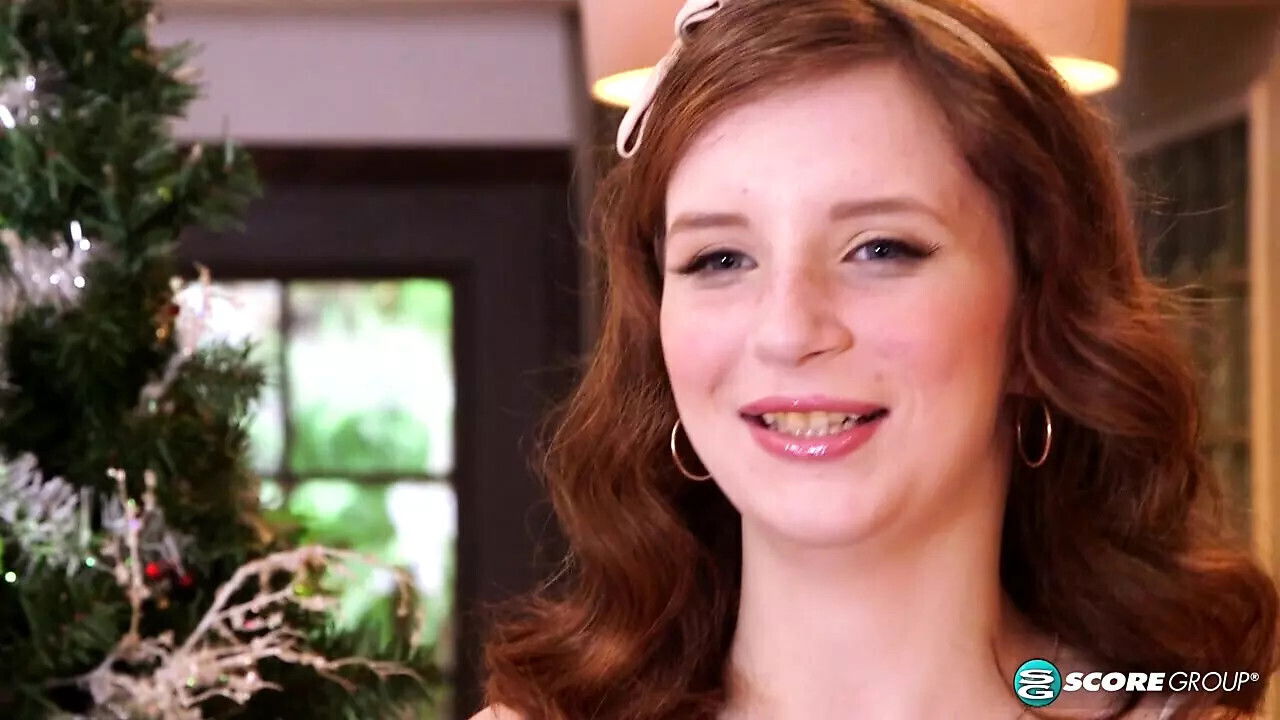 Moon Rubs Horny Pussy Front Christmas