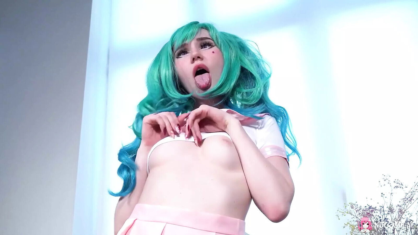 Leyla Lure Horny Blue Haired Hentai Slut