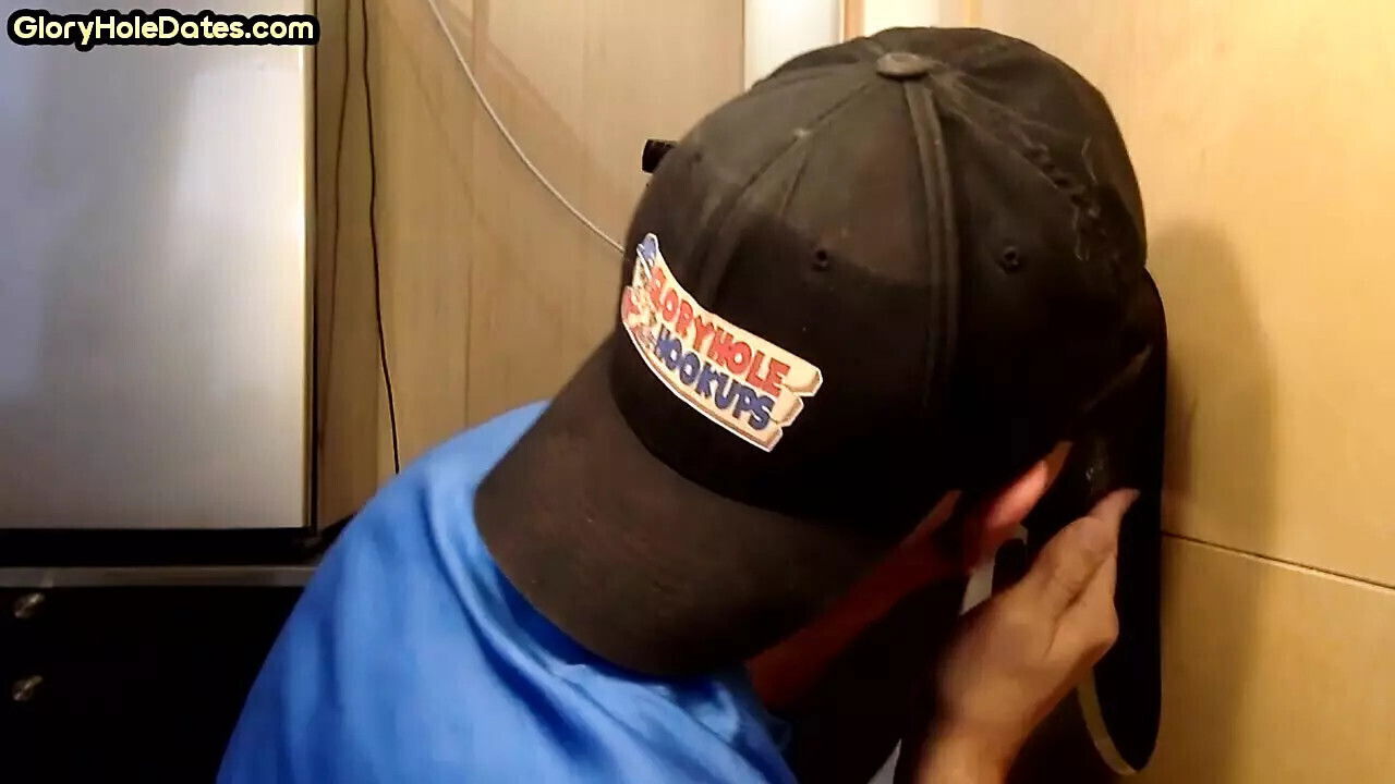 Cockhungry mature deepthroating